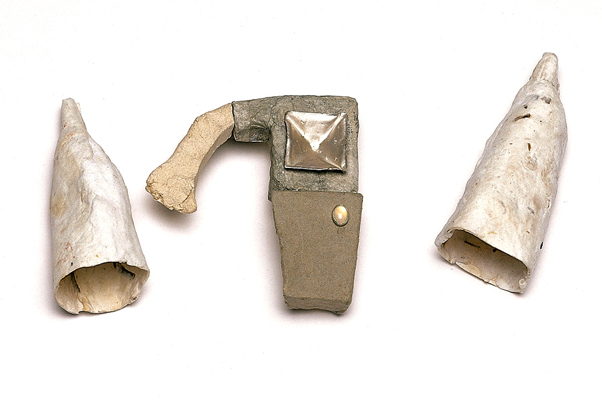 Brooch and objects 1997
